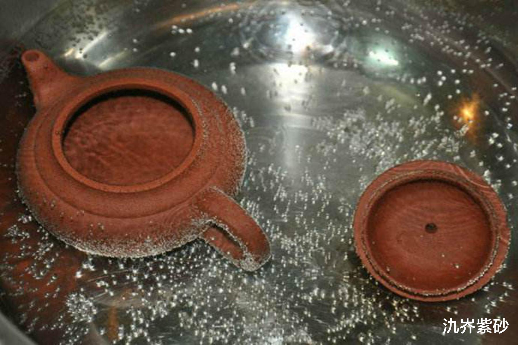 甘蔗|紫砂壶开壶失败的案例：有煮花的，有煮裂的，还有煮完不吸水的！