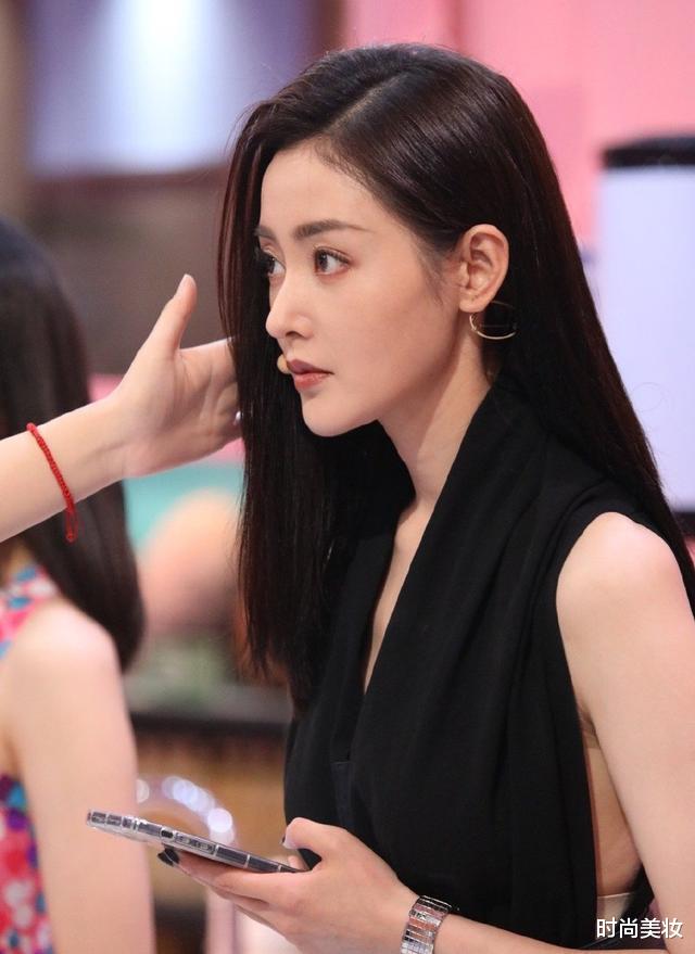 时尚美妆|女生要知道:画眉毛时,最深的“着色点”不是眉尾,多数人画错了