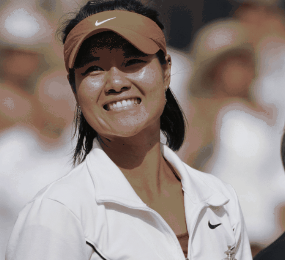 李娜|38岁胡歌“情定”世界冠军，引起网友讨论，她才是真正的人生赢家