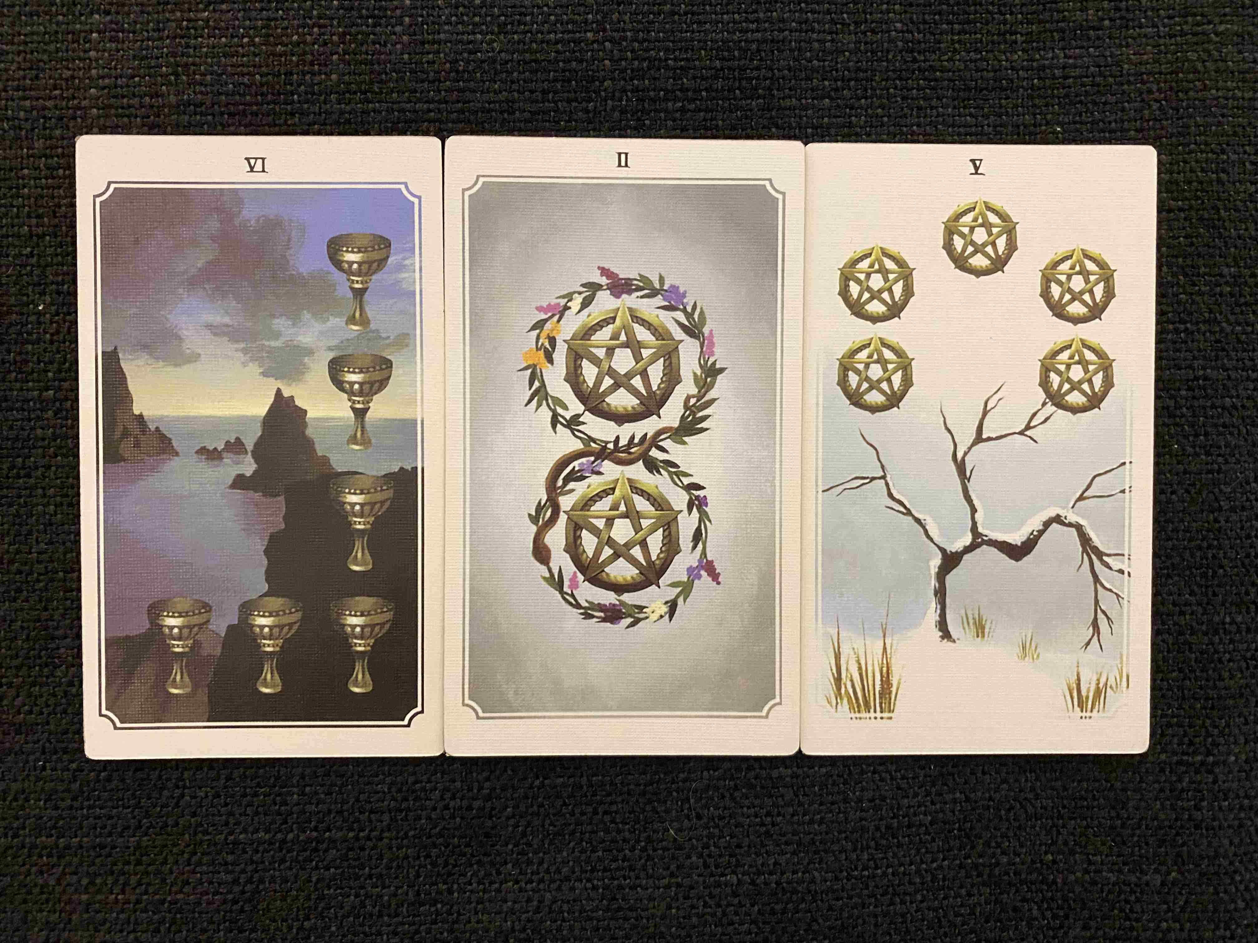 莫莫塔罗|莫莫塔罗，摩羯座秋季运势：回归漫长。希望再续前缘