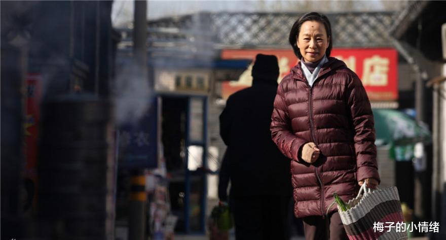 梅子的小情绪 “81岁老母亲和3岁孙子，我该照顾谁”重阳节，老人的话让人心疼