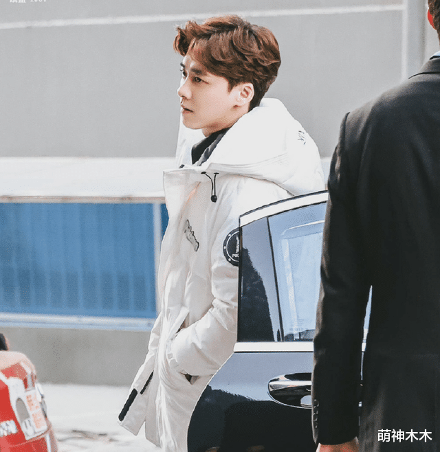 明星|文联春晚明星穿搭:杨幂爱高奢,唐艺昕穿宋茜同款,李易峰撑国货