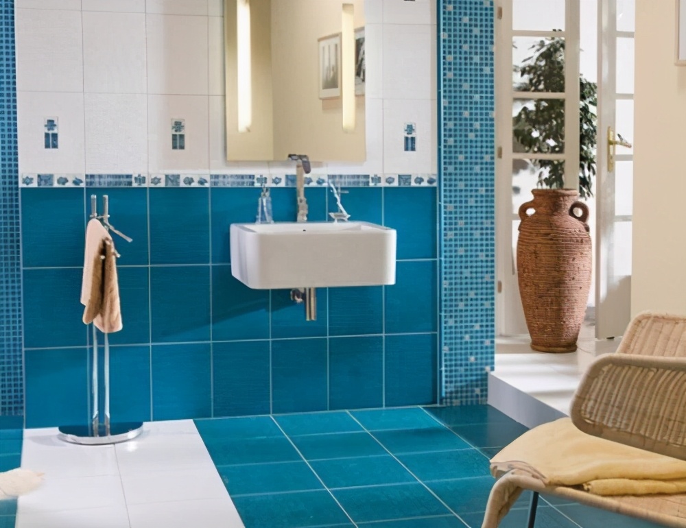 装修设计时尚圈儿|家里这两处万万要全贴瓷砖，入住就知实用，好多人不听劝后悔了！