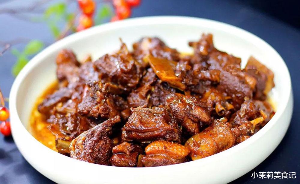 明日小雪，记得“多吃6样，少食2样，勤做3事”，养精蓄锐好过冬