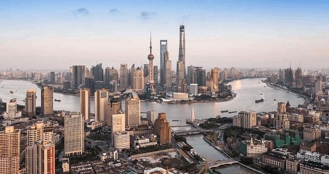 皓月长星|两大经济区：长三角和珠三角，上半年GDP对比