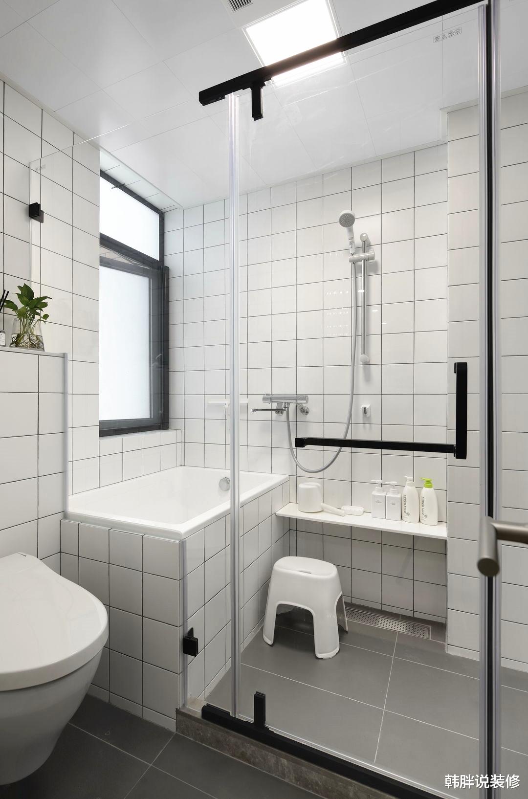 去客厅化有多爽?摒弃电视墙打造整面书柜,双胞胎女儿房也是亮点