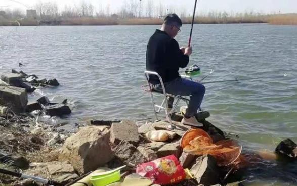 钓鱼|实话跟你说，这套特色鲫鱼钓法，简单又好用