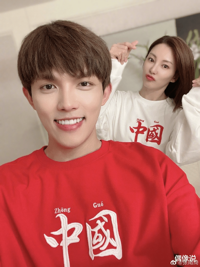 张雨绮|张雨绮男友李柄熹新剧开机，古装扮相英姿飒爽，张雨绮没看错人