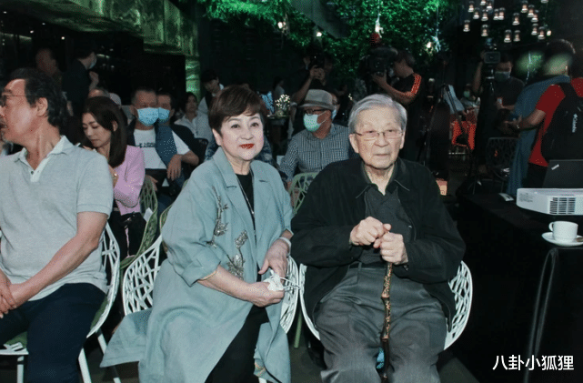 李行|著名导演李行因心脏衰竭病逝，最后露面曝光，琼瑶痛悼甄珍泣不成声