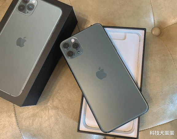 iPhone|8000多元新买的iphone13pro手机，坐出租车不小心丟了