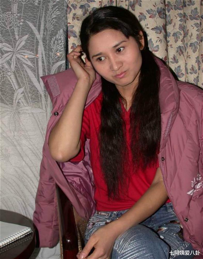 周慧敏|18年前，张钰公开宣称：一年“服侍”了13名导演，后来她咋样了