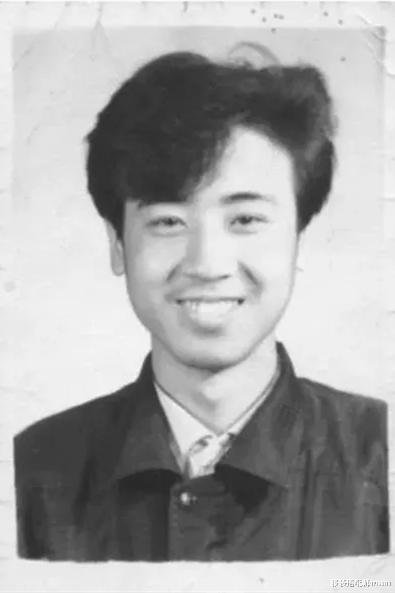 服装搭配师main|演20年配角不火,人到中年终拿下视帝翻红,他的演技值得称赞