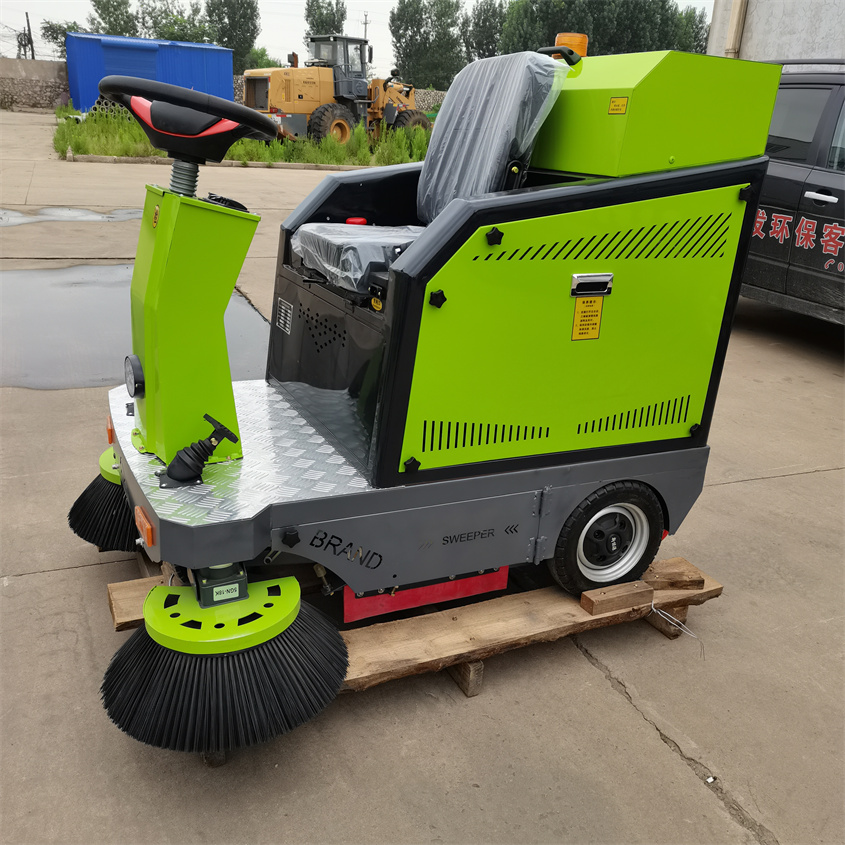 |工厂扫地机的出现给工厂环境带来了福音。