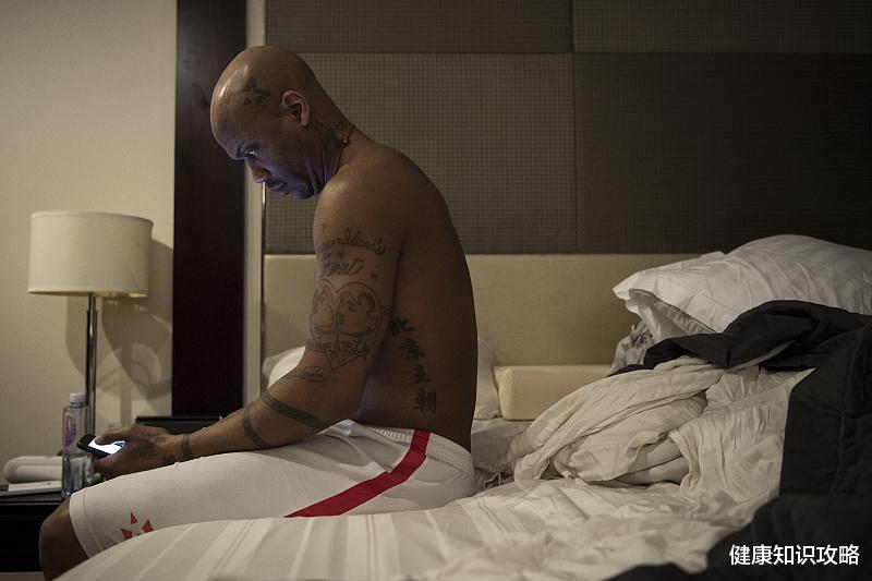 三伏天|高血压在三伏天,需做到早起3忌,4不吃!血压或能更加平稳!