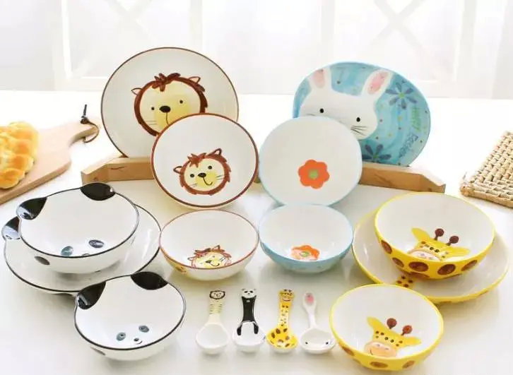 Hi家有小甜椒儿|劣质儿童仿瓷碗有毒！已有孩子患上白血病，家长购买要擦亮眼睛