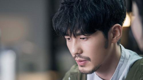 赵本山|白宇“霸屏时代”到来！合作正午新剧预定爆款？剧中人设才是看点