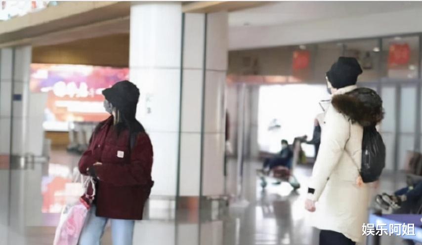 蔡卓宜|刚分手没几日又复合？这对当街搂抱的明星情侣把互联网玩明白了