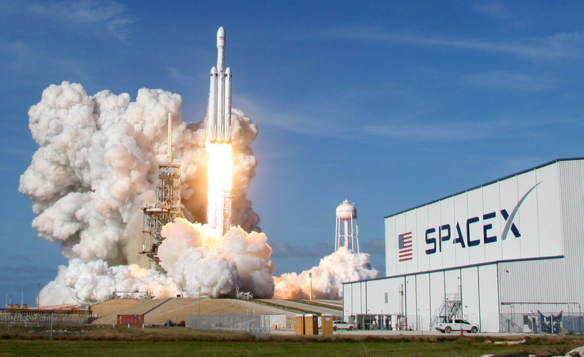 Space X首次轨道试飞或在下个月进行!审查过程很重要