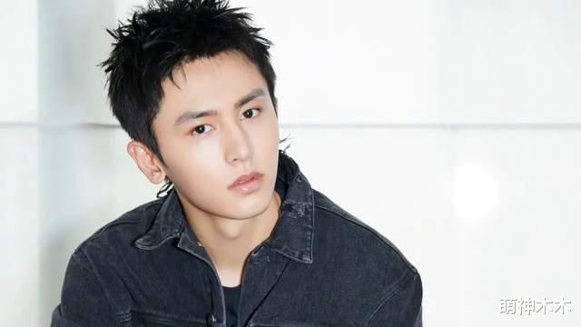 谢娜|程青松疑似力挺张哲瀚，网友扒出其过往恶劣言论，和赵薇关系匪浅