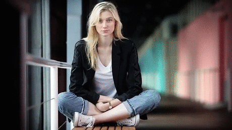 戏剧|只盯着大长腿，将错过她一半性感