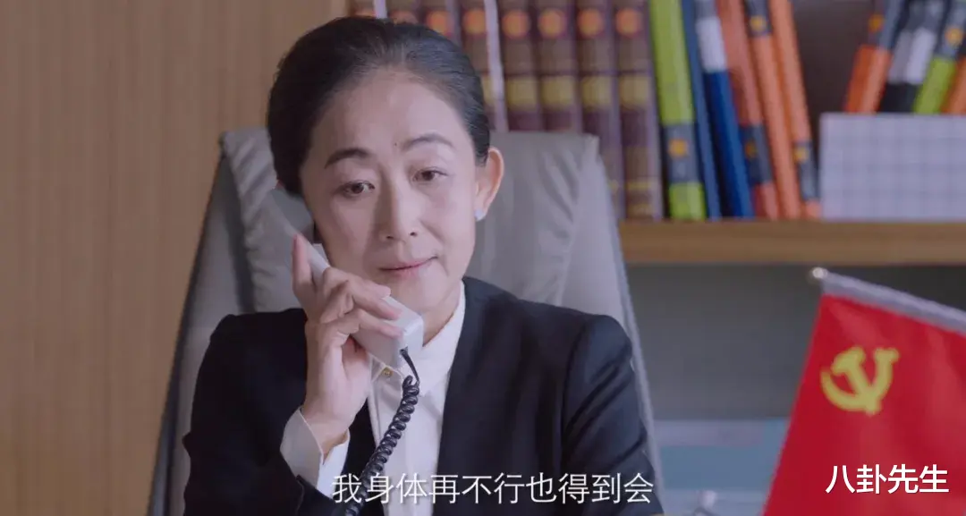 闫妮|《突围》8位主演年轻旧照：闫妮土味十足，秦岚“变脸”太明显