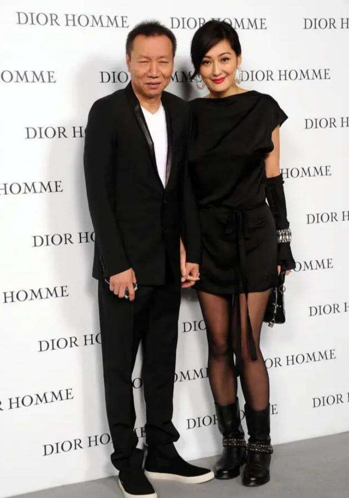 张庭|“最性感李莫愁”孟广美：被前任骗光家产，43岁嫁10亿身家老公