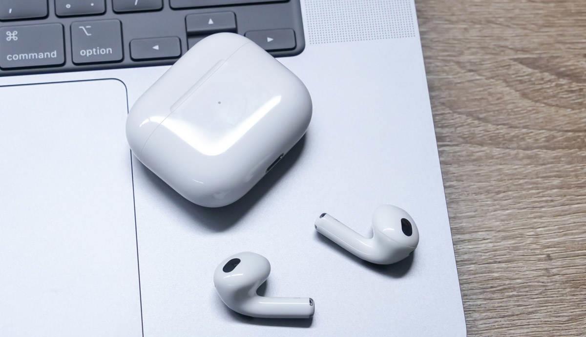 airpods3|1399元值不值得买？苹果AirPods 3真实体验：很出色但定位很尴尬