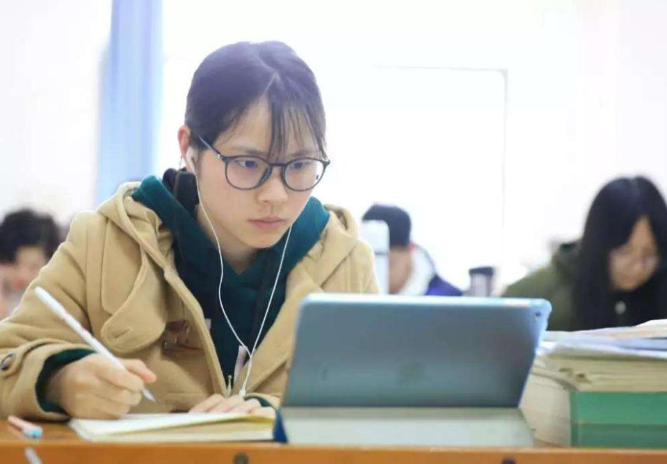 考研|毕业找工作后才发现，高考考上211和考研考上211，待遇截然不同