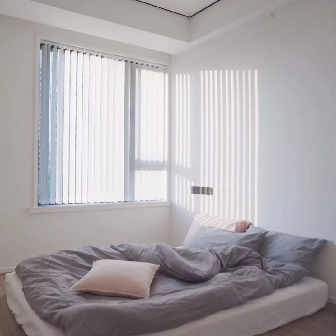 |没有落地窗就做个飘窗，小户型的窗户，也是装饰要点