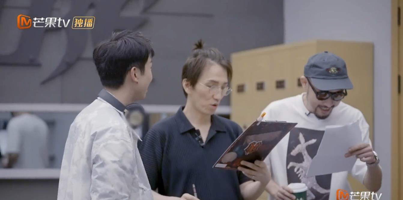 情话屋 《披荆斩棘》一枝花阵营霸气压轴，林志炫挑战说唱，致敬保罗沃克
