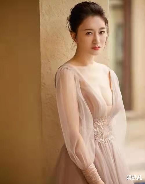 明星|40岁的年龄，20岁的身材，论女明星身材控制能有多卷