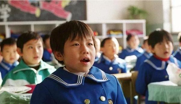 萌听小c姐|中小学迎来“喜讯”，“上课时间”或将调整，学生纷纷拍手叫好！