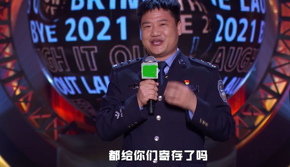 脱口秀跨年|《脱口秀跨年》整挺好，感慨新人辈出，全场最佳必须是他俩