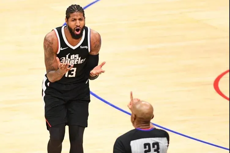 快船隊|挖槽！用空氣換遍全聯盟！這被湖人逼瘋了啊