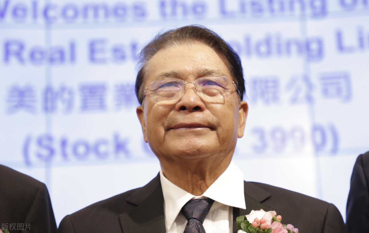 有趣商业故事 执掌企业时间前5位的企业家,曹德旺张瑞敏,排在这个浙江人之后