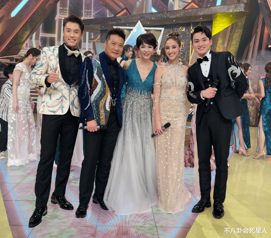 丹尼尔·克雷格|港姐总决赛:曾志伟现场发飙、冠军长相老气、风头都被张学友抢走