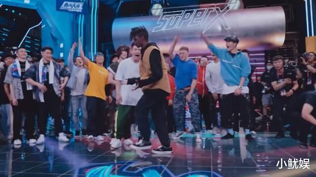 韩庚|4个队长4个风格，王一博和韩庚的态度截然相反：娱乐圈的现实