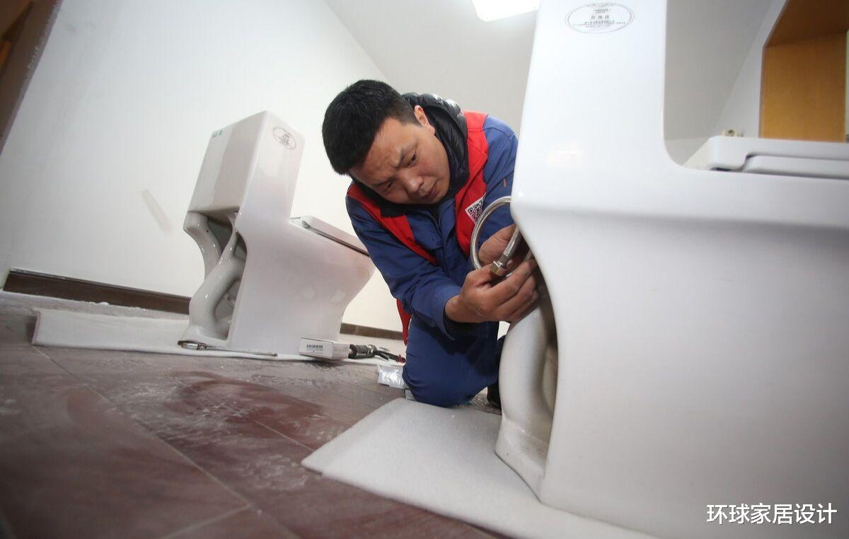 马桶销售:马桶,别买太贵的,选对这几个方面,买500元的就够用