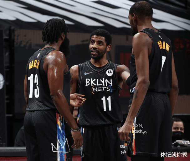 凱里·歐文|最后1.9秒，歐文2罰全中長出一口氣，小卡找到哈登，誰注意KD舉動(dòng)