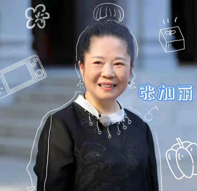 杨迪|杨迪发动全网找妈妈：晚上碰见我妈跳广场舞的，麻烦提醒她让她给我找件毛衣