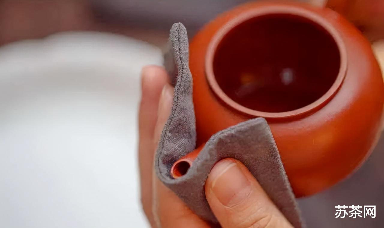|紫砂壶没“包浆”？可能是你洗坏了