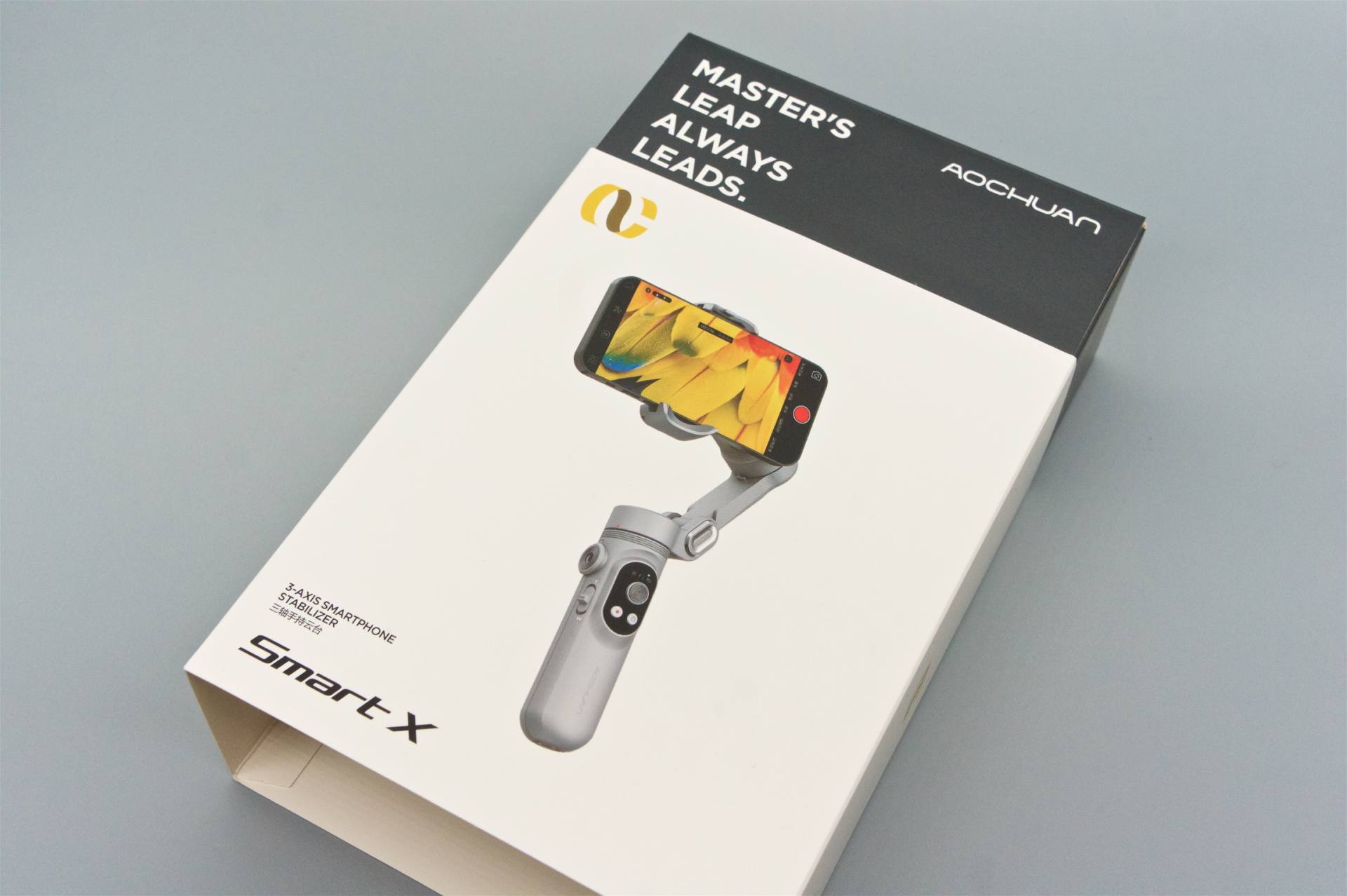 稳定器|冷门但好用!全能选手奥川SmartX手机稳定器