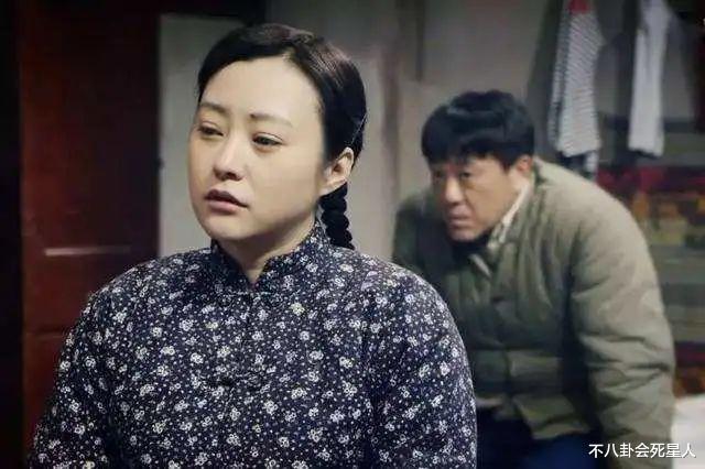 |瘪胸、壮实、五五分，女星的身材硬伤又虐又真实，看完立马自信了