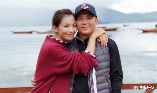 刘涛|42岁刘涛懒理婚变传闻，深夜现身酒吧，凹凸身材惹路人挪不开眼