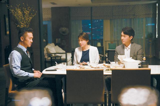 47亿交易内幕浮出,《突围》剧情火药味渐浓,三角关系值得玩味