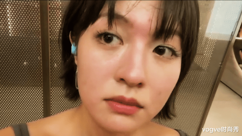 vogve时尚秀|心动的信号4：女3化浓妆出镜，看卸妆后素颜：还是初恋女神？