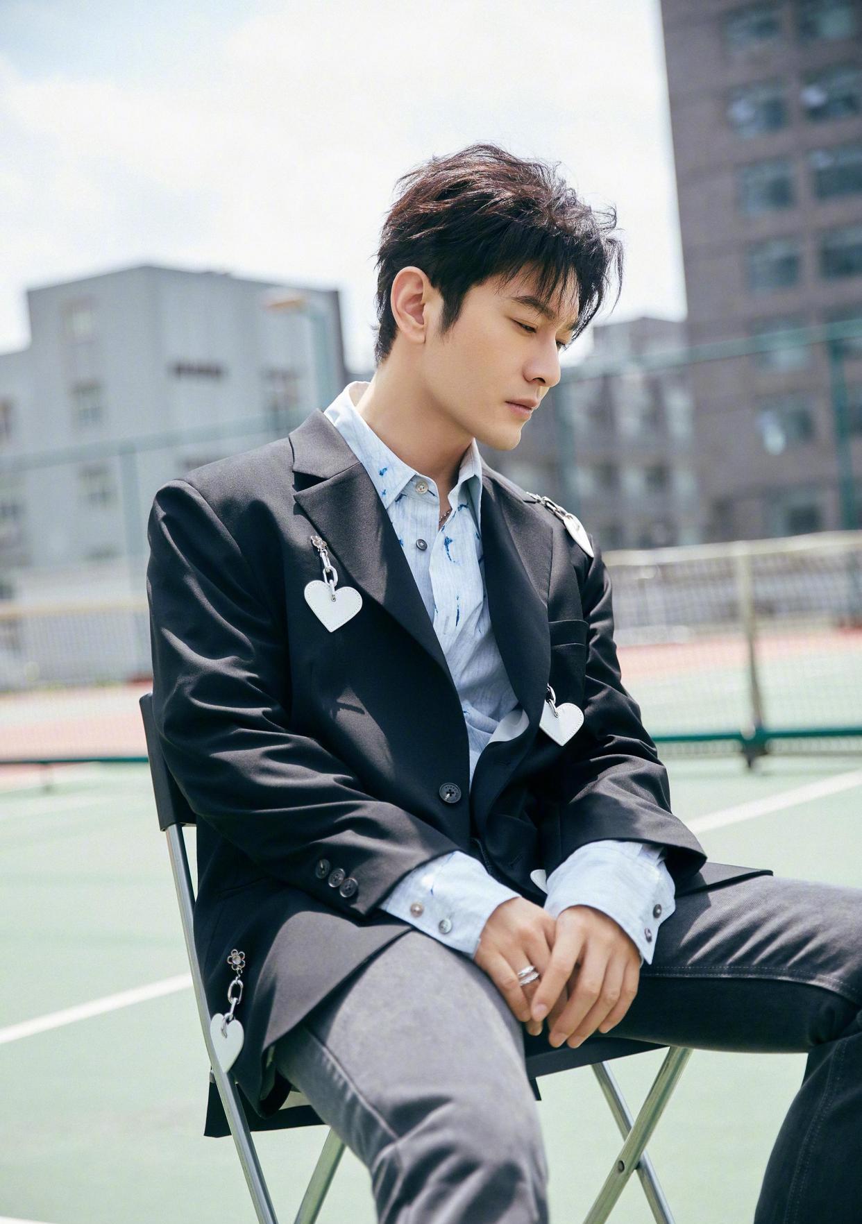 刘宇宁|黄晓明遭打脸？龚俊被资方利用？刘宇宁收入低？宋祖儿没人捧？