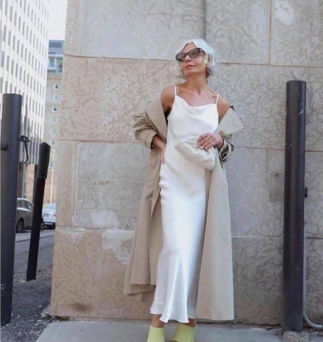 望江楼外楼|年过50的女人，穿衣打扮别作妖，只要做到：不装嫩也不显老就好看