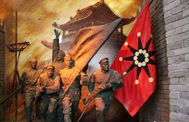 嵇钰莎宝妈日记|大清被灭，爱新觉罗家族却为何能全身而退？