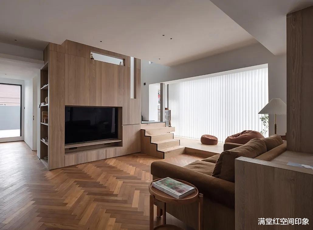 复式怎么装修才好看？国内外大神作品，复式装修设计案例精选